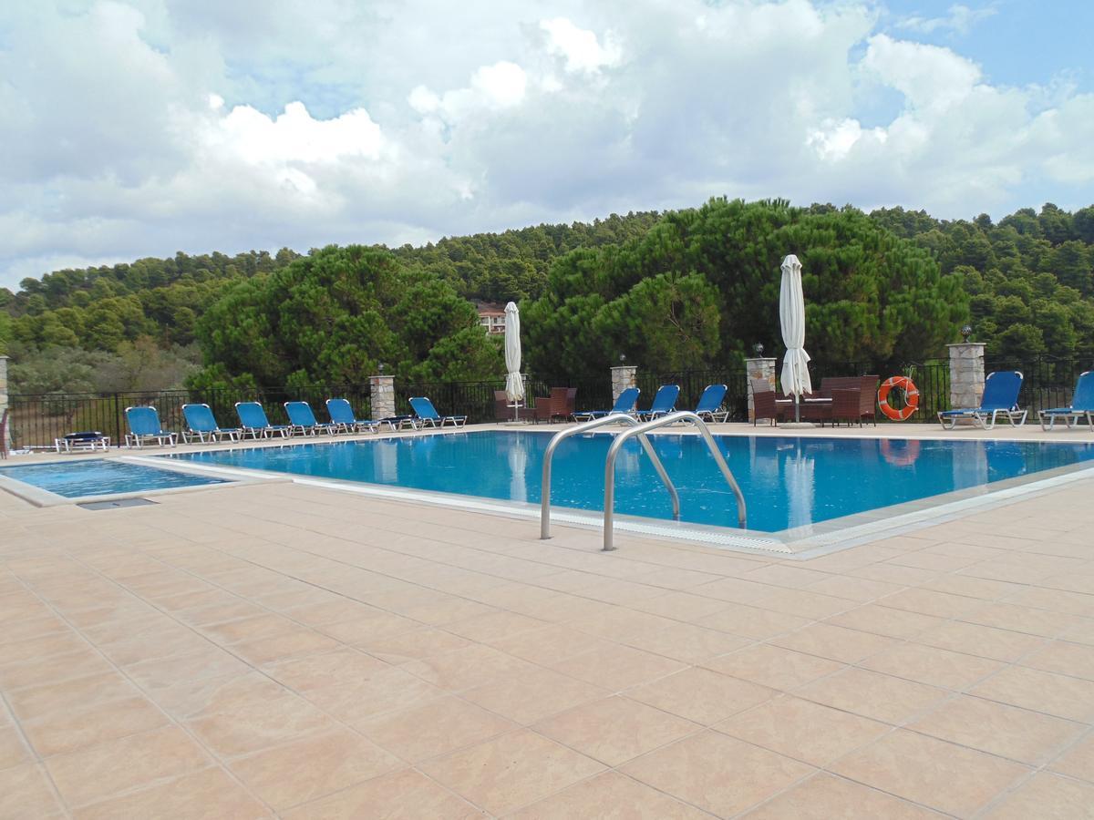 Skiathos Diamond Aparthotel Kolios Ngoại thất bức ảnh