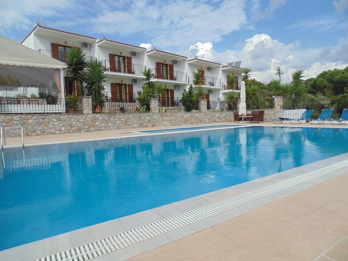 Skiathos Diamond Aparthotel Kolios Ngoại thất bức ảnh